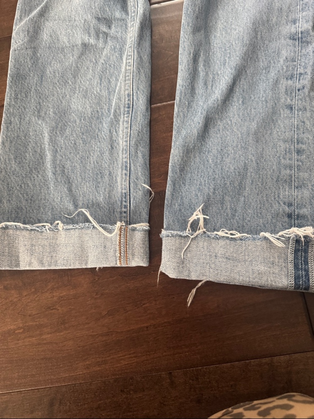 Agolde Cherie Straight-Leg Jeans with Raw Cuff - Picture 4 of 5